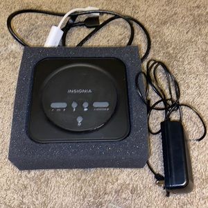 Insignia Pico Projector with premium audio